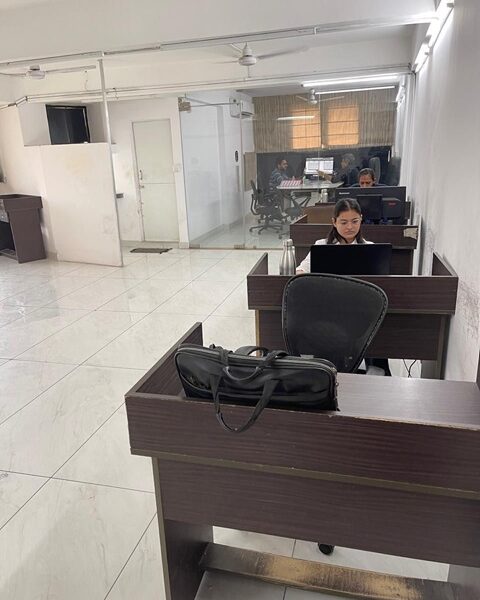Office Space for Rent in Ambawadi Ahmedabad