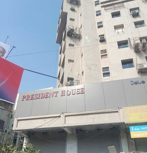 Office Space for Rent in Ambawadi Ahmedabad