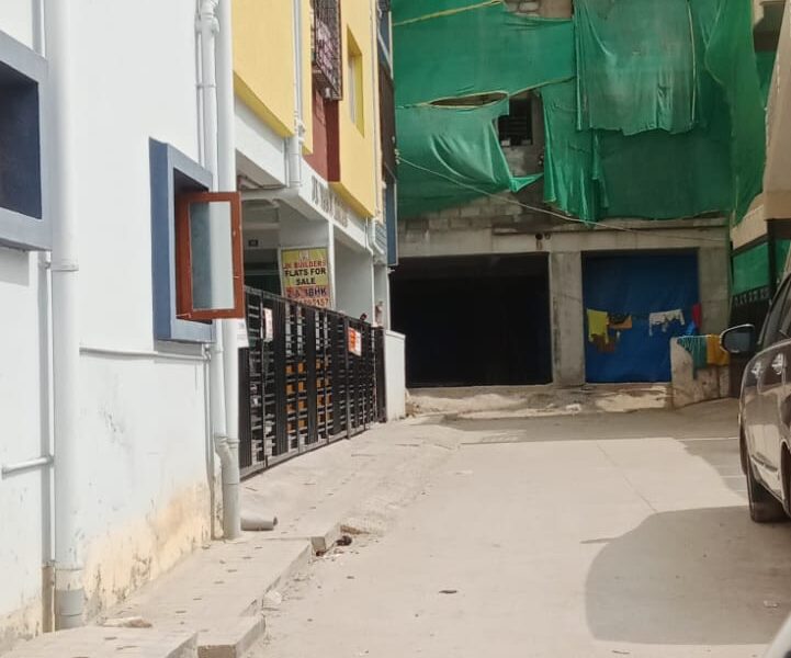 Luxury Flats 2 & 3BHK For Sale in Medahalli , old Madras Road